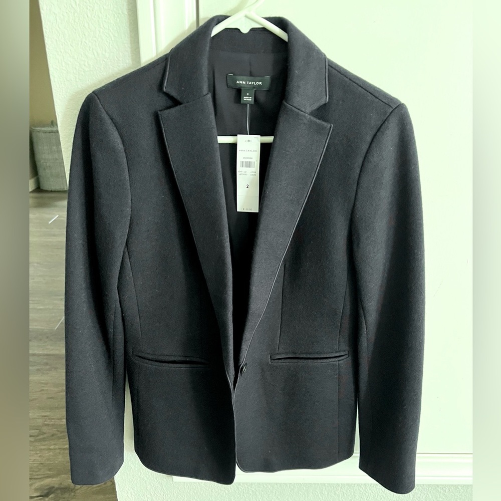 Ann Taylor wool blazer size 2